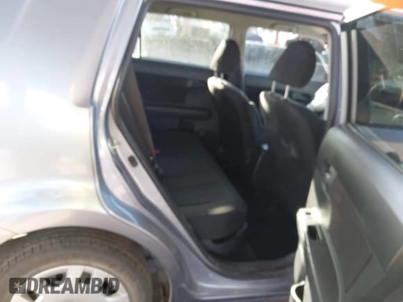 ✅ 2010 Scion xB • VIN: JTLZE4FE9A1102383 • Lot: 43646442. Wystawiony na IAAI z przebiegiem 214 882 mil. Bezpłatny archiwum sprzedaży aukcyjnych z USA i szczegółowy raport historii pojazdu na DreamBid. Zdjęcie 8.