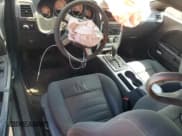 ✅ 2010 Dodge Challenger SE • VIN: 2B3CJ4DV5AH318508 • Lot: 87017774. Wystawiony na Copart z przebiegiem Nie podano. Bezpłatny archiwum sprzedaży aukcyjnych z USA i szczegółowy raport historii pojazdu na DreamBid. Zdjęcie 8.