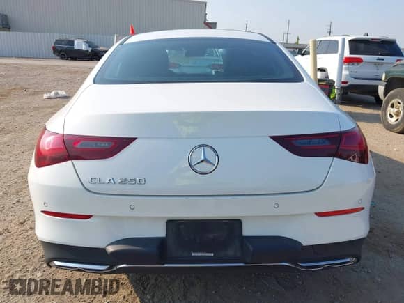 2025 Mercedes-Benz CLA 250 с VIN W1K5J4GBXSN509266, выставлен на аукционе IAAI как лот 43250720 с пробегом 31 733 миль миль и . История ставок и продаж доступна на DreamBid. Изображение 15.