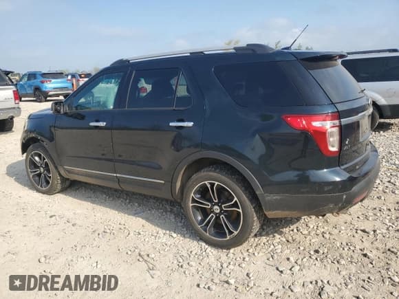 ✅ 2014 Ford Explorer XLT • VIN: 1FM5K8D85EGB34947 • Lot: 55635145. Listed on Copart with 136,198 mi. Free auction sales archive from the USA and detailed vehicle history report at DreamBid. Image 2.