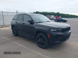 ✅ 2023 Jeep Grand Cherokee Altitude • VIN: 1C4RJGAG8PC648073 • Лот: 42338453. Опубликован ранее на IAAI с пробегом 30 505 миль. Бесплатный доступ к архиву аукционных продаж из США и подробный отчёт об истории автомобиля на DreamBid. Изображение 1.