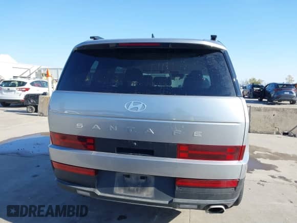 2024 Hyundai Santa Fe SEL z VIN 5NMP24GL4RH022497, wystawiony jako IAAI lot #41034640 z przebiegiem 21 298 mil mil oraz . Historia ofert i sprzedaży dostępna na DreamBid. Obrazek 17.