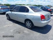 ✅ 2002 Hyundai Elantra GLS • VIN: KMHDN45DX2U310539 • Lot: 42523118. Wystawiony na IAAI z przebiegiem 196 121 mil. Bezpłatny archiwum sprzedaży aukcyjnych z USA i szczegółowy raport historii pojazdu na DreamBid. Zdjęcie 3.