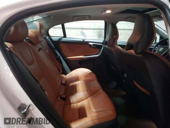 ✅ 2016 Volvo S60 T5 Platinum • VIN: LYV612TM8GB101690 • Lot: 86768914. Listed on Copart with 70,668 mi. Free auction sales archive from the USA and detailed vehicle history report at DreamBid. Image 10.