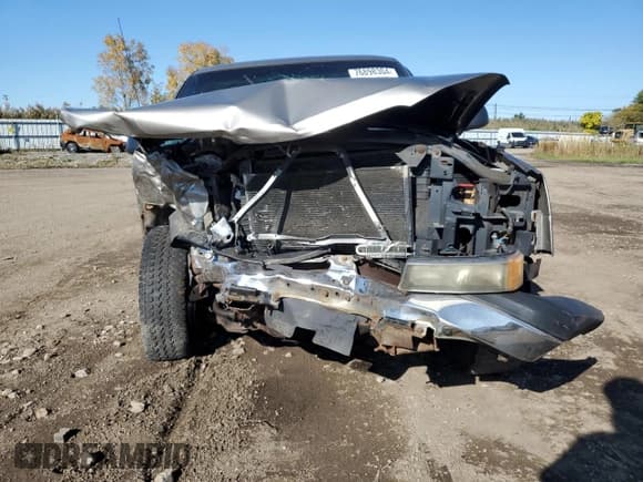 ✅ 2003 Chevrolet Silverado 1500 Work Truck • VIN: 1GCEC14X53Z209700 • Лот: 76898304. Опубликован ранее на Copart с пробегом 105 401 миль. Бесплатный доступ к архиву аукционных продаж из США и подробный отчёт об истории автомобиля на DreamBid. Изображение 5.