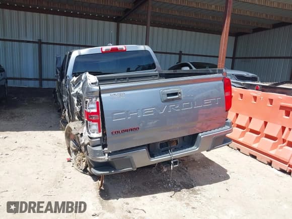 ✅ 2021 Chevrolet Colorado 2WD LT • VIN: 1GCGSCEAXM1127821 • Лот: 42248325. Опубликован ранее на IAAI с пробегом 51 035 миль. Бесплатный доступ к архиву аукционных продаж из США и подробный отчёт об истории автомобиля на DreamBid. Изображение 3.