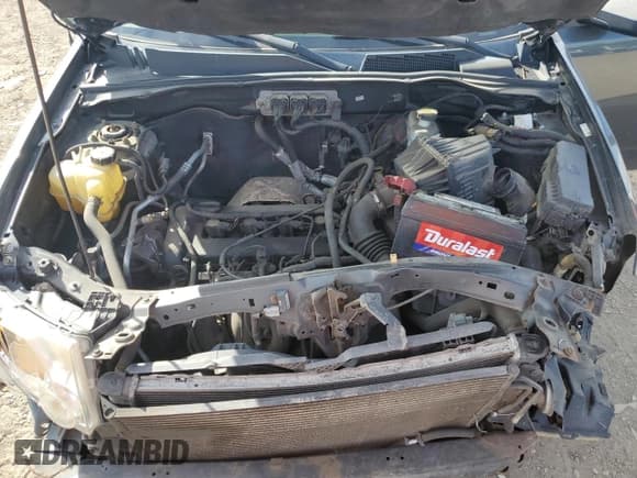 ✅ 2008 Ford Escape XLS • VIN: 1FMCU02Z78KA56333 • Lot: 84703615. Listed on Copart with 209,749 mi. Free auction sales archive from the USA and detailed vehicle history report at DreamBid. Image 12.