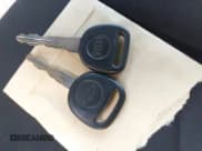 ✅ 2001 Chevrolet Silverado 1500 LS • VIN: 1GCEC19V41Z165192 • Lot: 41060816. Listed on IAAI with 265,933 mi. Free auction sales archive from the USA and detailed vehicle history report at DreamBid. Image 11.