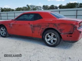 ✅ 2010 Dodge Challenger SE • VIN: 2B3CJ4DV3AH189958 • Lot: 74422104. Wystawiony na Copart z przebiegiem 152 088 mil. Bezpłatny archiwum sprzedaży aukcyjnych z USA i szczegółowy raport historii pojazdu na DreamBid. Zdjęcie 2.