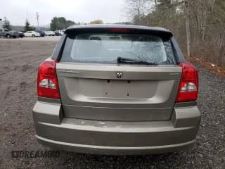 ✅ 2008 Dodge Caliber SXT • VIN: 1B3HB48B38D740383 • Лот: 81136764. Опубликован ранее на Copart с пробегом 328 821 миль. Бесплатный доступ к архиву аукционных продаж из США и подробный отчёт об истории автомобиля на DreamBid. Изображение 6.