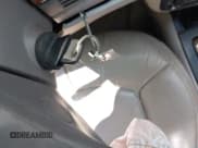 ✅ 1999 Lincoln Continental • VIN: 1LNHM97V5XY630004 • Лот: 42434619. Опубликован ранее на IAAI с пробегом 175 458 миль. Бесплатный доступ к архиву аукционных продаж из США и подробный отчёт об истории автомобиля на DreamBid. Изображение 11.