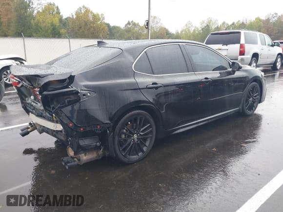 ✅ 2021 Toyota Camry XSE • VIN: 4T1K61AKXMU537353 • Лот: 43500944. Опубликован ранее на IAAI с пробегом 139 031 миль. Бесплатный доступ к архиву аукционных продаж из США и подробный отчёт об истории автомобиля на DreamBid. Изображение 4.