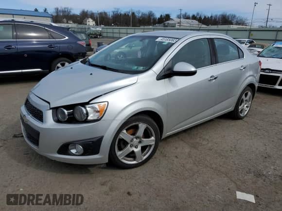 2015 Chevrolet Sonic LTZ с VIN 1G1JE5SB6F4198871, выставлен на аукционе Copart как лот 49139704 с пробегом 112 508 миль миль и Списание • Salvage title. История ставок и продаж доступна на DreamBid. Изображение 1.