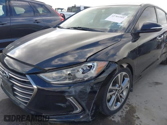 ✅ 2017 Hyundai Elantra SE • VIN: KMHD84LF3HU260202 • Lot: 42783393. Wystawiony na IAAI z przebiegiem 75 906 mil. Bezpłatny archiwum sprzedaży aukcyjnych z USA i szczegółowy raport historii pojazdu na DreamBid. Zdjęcie 6.