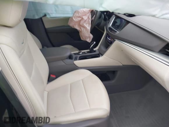 ✅ 2021 Cadillac XT5 FWD Premium Luxury • VIN: 1GYKNCRS2MZ185678 • Лот: 41143084. Опубликован ранее на IAAI с пробегом 25 399 миль. Бесплатный доступ к архиву аукционных продаж из США и подробный отчёт об истории автомобиля на DreamBid. Изображение 5.