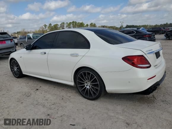 ✅ 2019 Mercedes-Benz E 53 AMG • VIN: WDDZF6BB5KA662781 • Lot: 48910495. Listed on Copart with 133,146 mi. Free auction sales archive from the USA and detailed vehicle history report at DreamBid. Image 2.