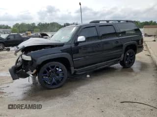 ✅ 2003 Chevrolet Suburban Z71 • VIN: 3GNFK16Z63G121011 • Лот: 61525384. Опубликован ранее на Copart с пробегом 255 113 миль. Бесплатный доступ к архиву аукционных продаж из США и подробный отчёт об истории автомобиля на DreamBid. Изображение 1.