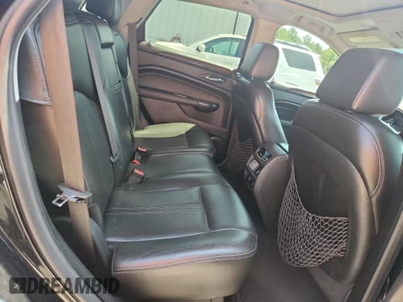 ✅ 2014 Cadillac SRX Premium Collection • VIN: 3GYFNDE31ES580133 • Lot: 71686865. Wystawiony na Copart z przebiegiem 151 152 mil. Bezpłatny archiwum sprzedaży aukcyjnych z USA i szczegółowy raport historii pojazdu na DreamBid. Zdjęcie 11.