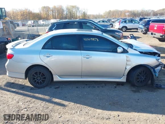 ✅ 2010 Toyota Corolla LE • VIN: 1NXBU4EE8AZ343167 • Lot: 43509853. Listed on IAAI with 129,474 mi. Free auction sales archive from the USA and detailed vehicle history report at DreamBid. Image 13.