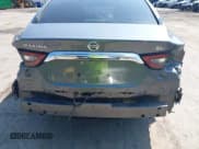 ✅ 2019 Nissan Maxima SR • VIN: 1N4AA6AV3KC374172 • Lot: 42744316. Wystawiony na IAAI z przebiegiem 97 146 mil. Bezpłatny archiwum sprzedaży aukcyjnych z USA i szczegółowy raport historii pojazdu na DreamBid. Zdjęcie 19.