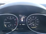 ✅ 2017 Hyundai Santa Fe 2.4L • VIN: 5XYZUDLB9HG384222 • Lot: 45203183. Listed on Copart with 79,252 mi. Free auction sales archive from the USA and detailed vehicle history report at DreamBid. Image 9.