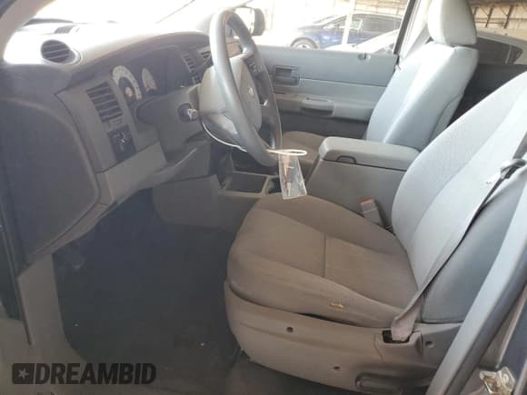 ✅ 2006 Dodge Durango SXT • VIN: 1D4HB38N56F131206 • Лот: 63161375. Опубликован ранее на Copart с пробегом 127 554 миль. Бесплатный доступ к архиву аукционных продаж из США и подробный отчёт об истории автомобиля на DreamBid. Изображение 7.