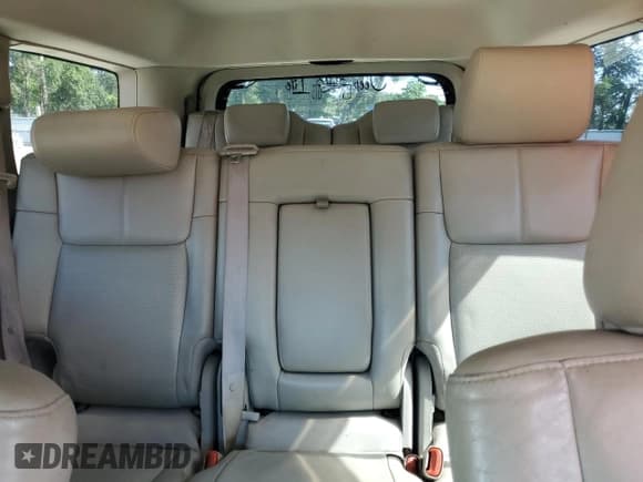 ✅ 2007 Jeep Commander • VIN: 1J8HH58P27C553633 • Лот: 67632055. Опубликован ранее на Copart с пробегом 249 949 миль. Бесплатный доступ к архиву аукционных продаж из США и подробный отчёт об истории автомобиля на DreamBid. Изображение 10.