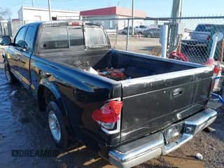 ✅ 1999 Dodge Dakota SLT • VIN: 1B7GL22X5XS102324 • Lot: 41425824. Wystawiony na IAAI z przebiegiem 239 068 mil. Bezpłatny archiwum sprzedaży aukcyjnych z USA i szczegółowy raport historii pojazdu na DreamBid. Zdjęcie 6.