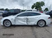 ✅ 2020 Tesla Model S Long Range • VIN: 5YJSA1E22LF353562 • Lot: 42664199. Wystawiony na IAAI z przebiegiem 49 878 mil. Bezpłatny archiwum sprzedaży aukcyjnych z USA i szczegółowy raport historii pojazdu na DreamBid. Zdjęcie 15.