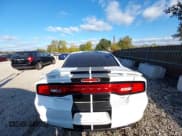 ✅ 2014 Dodge Charger RT Plus • VIN: 2C3CDXDT5EH156279 • Lot: 43451563. Wystawiony na IAAI z przebiegiem 186 209 mil. Bezpłatny archiwum sprzedaży aukcyjnych z USA i szczegółowy raport historii pojazdu na DreamBid. Zdjęcie 16.