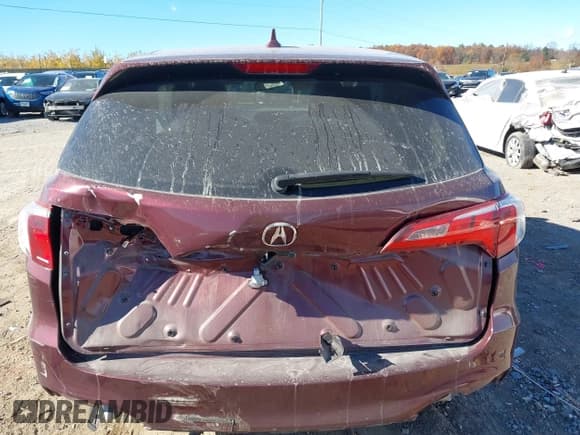 ✅ 2018 Acura RDX • VIN: 5J8TB4H33JL018121 • Lot: 43634482. Wystawiony na IAAI z przebiegiem 73 036 mil. Bezpłatny archiwum sprzedaży aukcyjnych z USA i szczegółowy raport historii pojazdu na DreamBid. Zdjęcie 16.