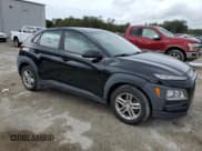 ✅ 2018 Hyundai Kona SE • VIN: KM8K12AA7JU069220 • Лот: 82774555. Опубликован ранее на Copart с пробегом 122 255 миль. Бесплатный доступ к архиву аукционных продаж из США и подробный отчёт об истории автомобиля на DreamBid. Изображение 4.