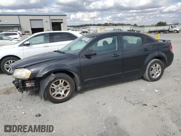✅ 2008 Dodge Avenger SXT • VIN: 1B3LC56K58N658701 • Лот: 76046014. Опубликован ранее на Copart с пробегом 188 226 миль. Бесплатный доступ к архиву аукционных продаж из США и подробный отчёт об истории автомобиля на DreamBid. Изображение 1.