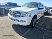 ✅ 2009 Lincoln Navigator • VIN: 5LMFU28599EJ00293 • Лот: 86931254. Опубликован ранее на Copart с пробегом 161 993 миль. Бесплатный доступ к архиву аукционных продаж из США и подробный отчёт об истории автомобиля на DreamBid. Изображение 2.