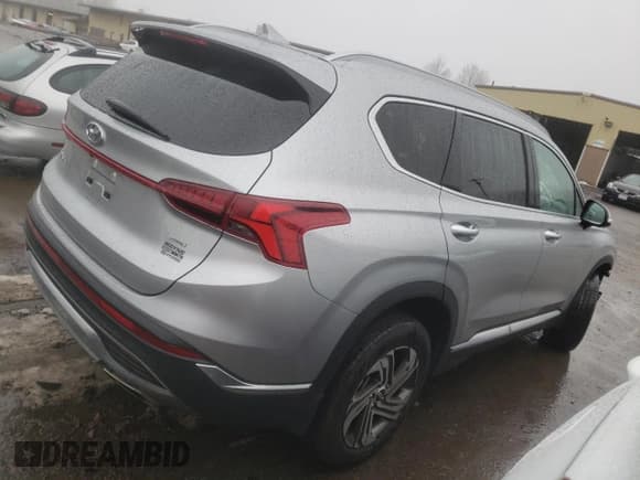 ✅ 2022 Hyundai Santa Fe SEL • VIN: 5NMS3DAJ4NH463961 • Lot: 81491723. Wystawiony na Copart z przebiegiem 16 429 mil. Bezpłatny archiwum sprzedaży aukcyjnych z USA i szczegółowy raport historii pojazdu na DreamBid. Zdjęcie 3.