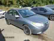 2010 Hyundai Elantra GLS z VIN KMHDU4AD8AU076957, wystawiony jako Copart lot #71700624 z przebiegiem 224 758 mil mil oraz Czysty tytuł • Clean title. Historia ofert i sprzedaży dostępna na DreamBid. Obrazek 6.