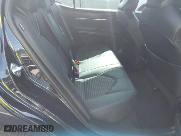 2022 Toyota Camry SE z VIN 4T1T11AK0NU044270, wystawiony jako IAAI lot #42805286 z przebiegiem 49 468 mil mil oraz . Historia ofert i sprzedaży dostępna na DreamBid. Obrazek 8.