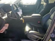 ✅ 2021 Volvo XC60 Inscription • VIN: YV4102RLXM1715989 • Лот: 69249875. Опубликован ранее на Copart с пробегом 32 636 миль. Бесплатный доступ к архиву аукционных продаж из США и подробный отчёт об истории автомобиля на DreamBid. Изображение 7.