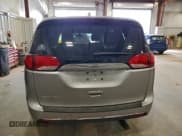 ✅ 2017 Chrysler Pacifica Touring L • VIN: 2C4RC1BG1HR510566 • Лот: 93022835. Опубликован ранее на Copart с пробегом 161 562 миль. Бесплатный доступ к архиву аукционных продаж из США и подробный отчёт об истории автомобиля на DreamBid. Изображение 6.