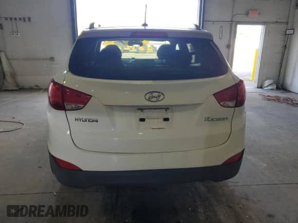 2011 Hyundai Tucson GLS z VIN KM8JU3AC0BU128555, wystawiony jako Copart lot #86261275 z przebiegiem 177 820 mil mil oraz Szkoda całkowita • Salvage title. Historia ofert i sprzedaży dostępna na DreamBid. Obrazek 6.