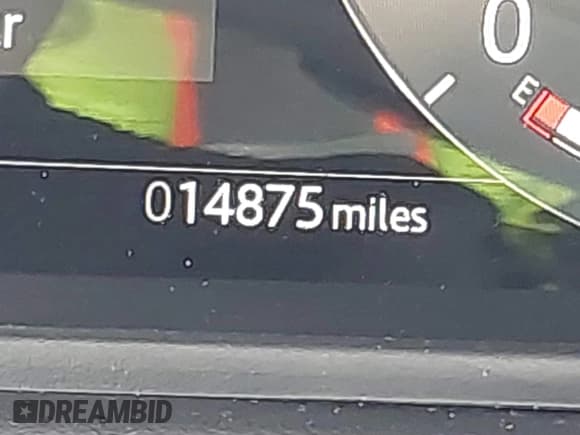 ✅ 2025 Land Rover Range Rover Velar Dynamic SE • VIN: SALYL2EX3SA398659 • Lot: 41335449. Listed on IAAI with 14,875 mi. Free auction sales archive from the USA and detailed vehicle history report at DreamBid. Image 16.