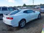 ✅ 2019 Chevrolet Camaro 1LT • VIN: 1G1FB1RX5K0133617 • Лот: 43109465. Опубликован ранее на IAAI с пробегом 91 269 миль. Бесплатный доступ к архиву аукционных продаж из США и подробный отчёт об истории автомобиля на DreamBid. Изображение 4.
