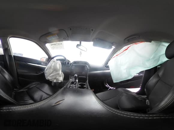 ✅ 2019 Nissan Maxima Platinum • VIN: 1N4AA6AV1KC373120 • Lot: 41370898. Listed on IAAI with 102,145 mi. Free auction sales archive from the USA and detailed vehicle history report at DreamBid. Image 19.