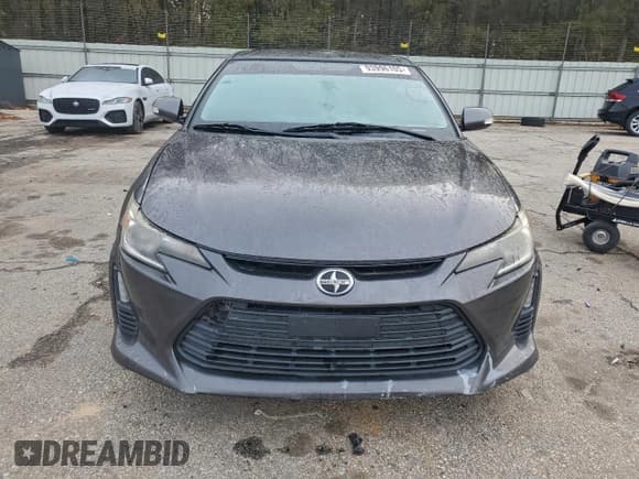 ✅ 2016 Scion tC • VIN: JTKJF5C73GJ021737 • Lot: 93996105. Wystawiony na Copart z przebiegiem 126 125 mil. Bezpłatny archiwum sprzedaży aukcyjnych z USA i szczegółowy raport historii pojazdu na DreamBid. Zdjęcie 5.