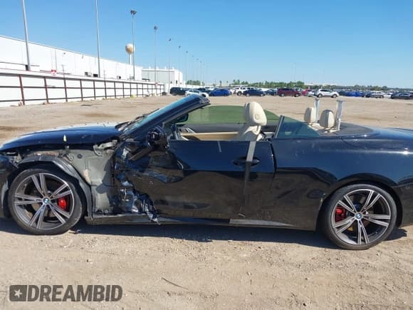 ✅ 2024 BMW 4 Series 430i • VIN: WBA23AT02RCP16277 • Lot: 43606221. Wystawiony na IAAI z przebiegiem Nie podano. Bezpłatny archiwum sprzedaży aukcyjnych z USA i szczegółowy raport historii pojazdu na DreamBid. Zdjęcie 6.