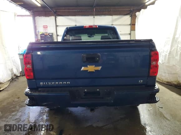 ✅ 2016 Chevrolet Silverado 1500 LT • VIN: 1GCVKREC4GZ417702 • Lot: 92256045. Listed on Copart with 43,795 mi. Free auction sales archive from the USA and detailed vehicle history report at DreamBid. Image 6.