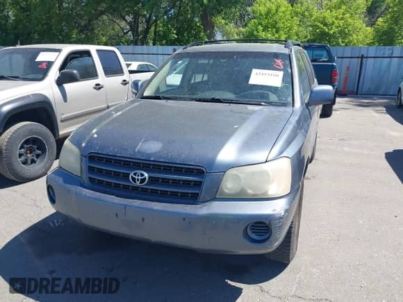 2002 Toyota Highlander with VIN JTEGD21A920041599, listed as a IAAI auction lot 42453160 with 215,398 mi miles and . Bid and sale history available at DreamBid. Image 6.