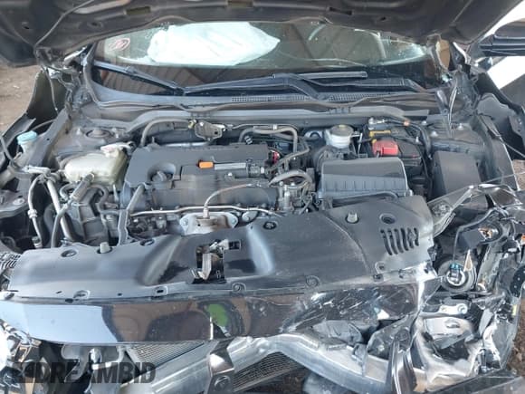 ✅ 2018 Honda Civic LX • VIN: 2HGFC2F52JH603448 • Lot: 41993802. Wystawiony na IAAI z przebiegiem 91 291 mil. Bezpłatny archiwum sprzedaży aukcyjnych z USA i szczegółowy raport historii pojazdu na DreamBid. Zdjęcie 10.