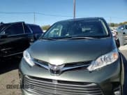 ✅ 2019 Toyota Sienna XLE Premium • VIN: 5TDYZ3DC0KS970722 • Лот: 89803305. Опубликован ранее на Copart с пробегом 126 849 миль. Бесплатный доступ к архиву аукционных продаж из США и подробный отчёт об истории автомобиля на DreamBid. Изображение 14.