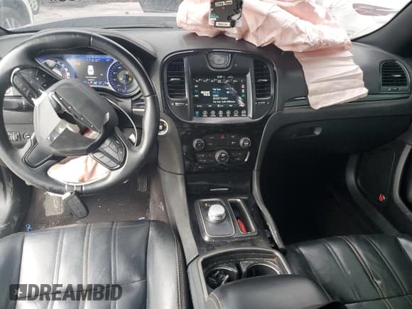 ✅ 2017 Chrysler 300 S Alloy Edition • VIN: 2C3CCABG8HH668418 • Lot: 57488495. Listed on Copart with 123,793 mi. Free auction sales archive from the USA and detailed vehicle history report at DreamBid. Image 8.